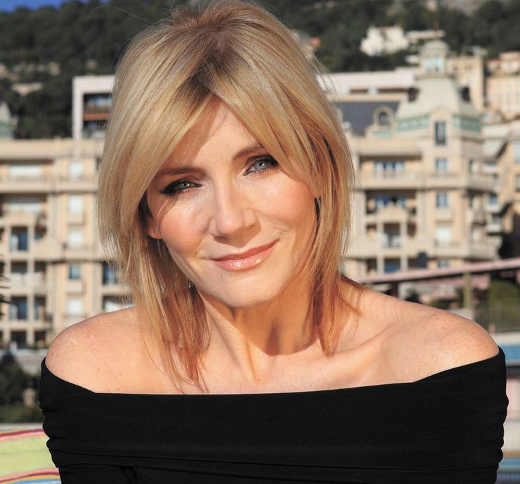 Cindy Beale Freetime talks to actress Michelle Collins about Cindy Beale on
