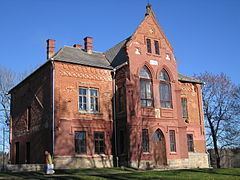 Cirsti Manor httpsuploadwikimediaorgwikipediacommonsthu