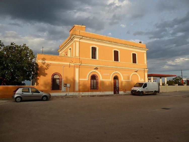 Cisternino railway station