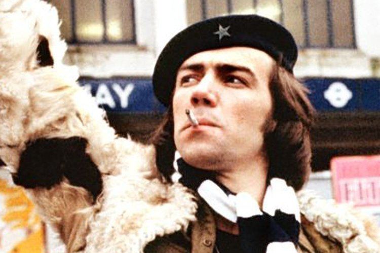 Citizen Smith Robert Lindsay up in arms over Citizen Smith beer created by Tooting