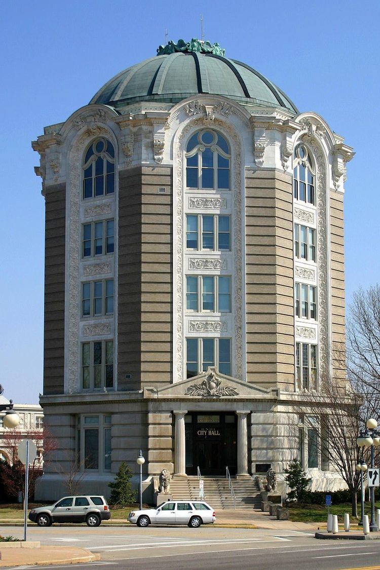 City Hall (University City, Missouri)