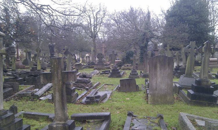 City of Westminster Cemetery, Hanwell