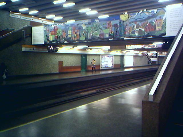 Ciudad del Niño metro station
