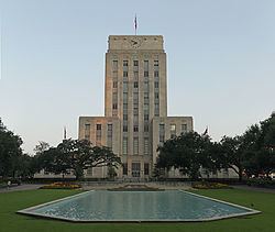 Civic Center, Houston httpsuploadwikimediaorgwikipediacommonsthu