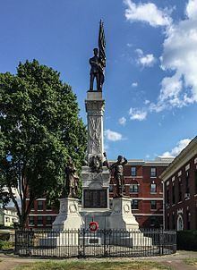 Civil War Memorial (Webster, Massachusetts) httpsuploadwikimediaorgwikipediacommonsthu