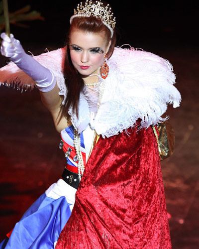 Clair Cooper Miss Universe National Costume Clair Cooper