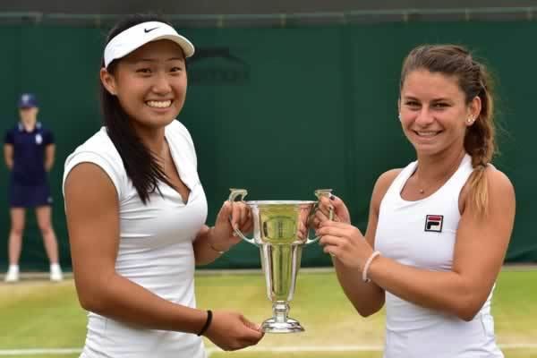 Claire Liu Wimbledon Liu Brings Trophy Home Southern California Tennis News