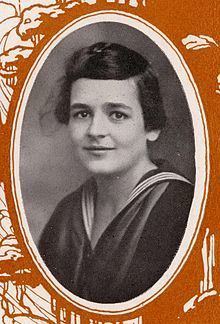 Clara McMillen httpsuploadwikimediaorgwikipediacommonsthu