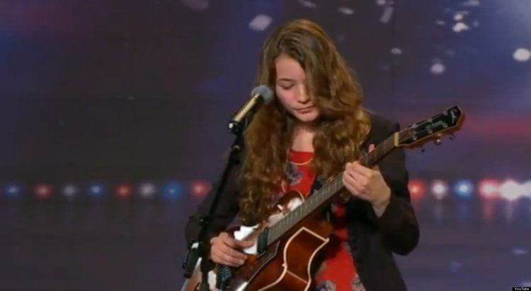 Clara van Wel Clara Van Wel Teen SingerSongwriter Wins 39New Zealand39s