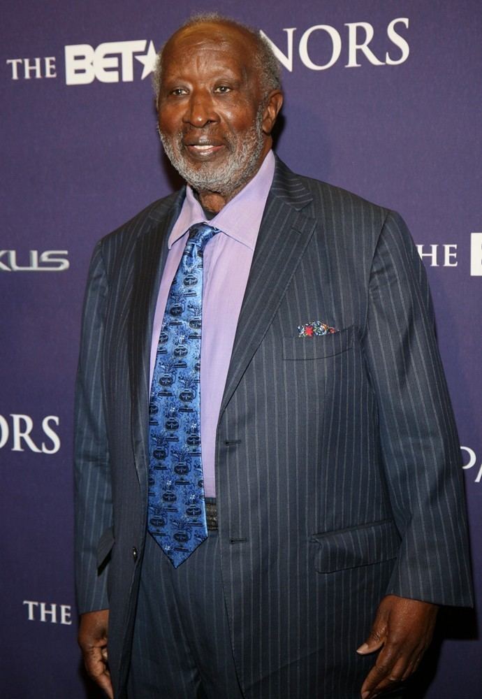 Clarence Avant Clarence Avant Picture 1 BET Honors 2013 Red Carpet