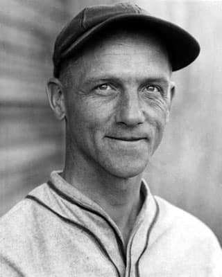Clarence Blethen 43 Clarence Blethen Sports Injuries The 50 Most Bizarre Injuries