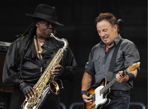 Clarence Clemons E Street Band sax player Clarence Clemons dies USATODAYcom