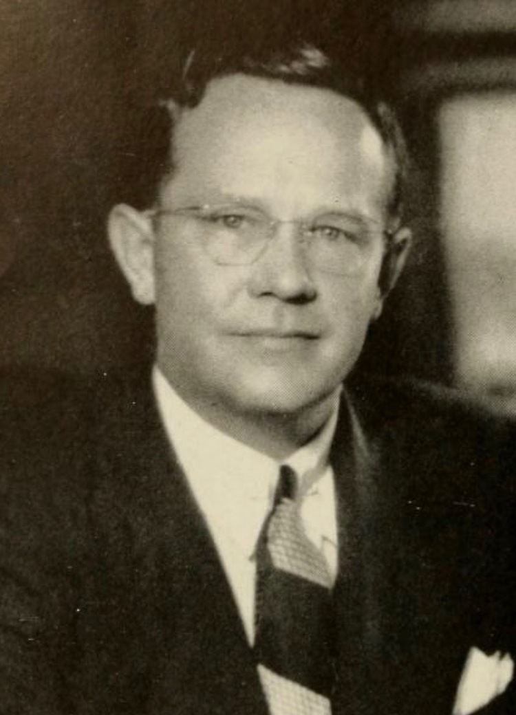 Clarence W. Meadows httpsuploadwikimediaorgwikipediacommonsff