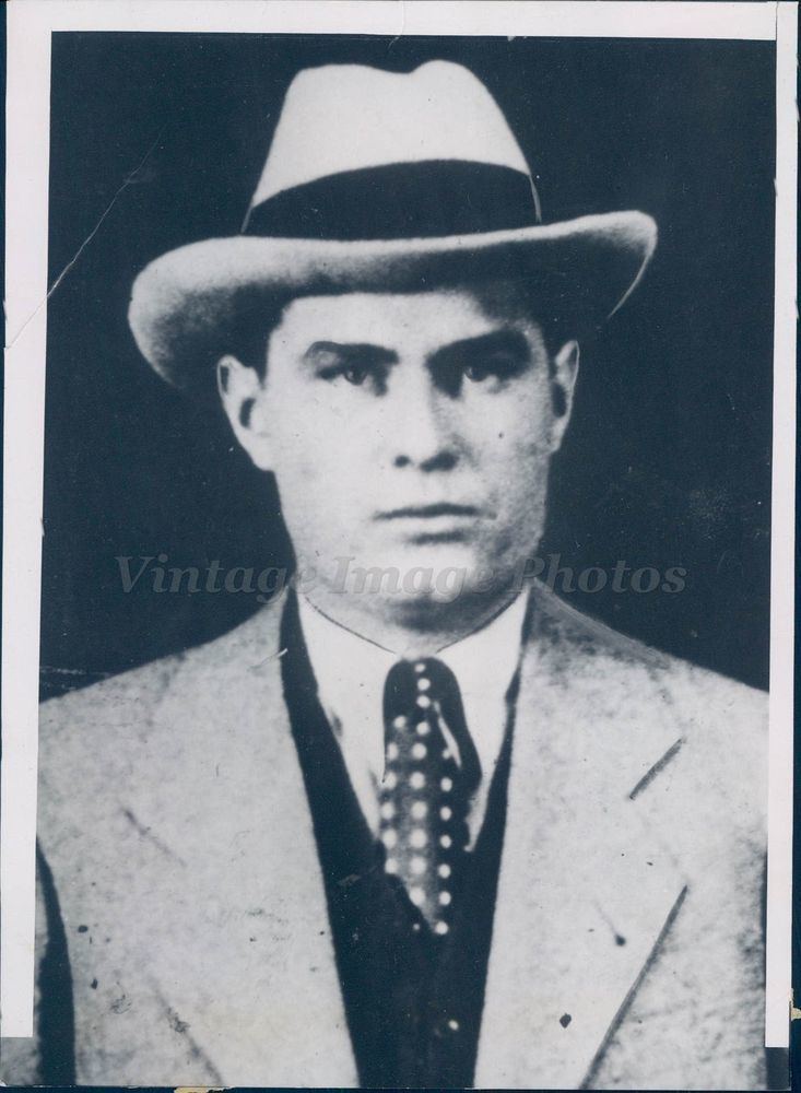 Claude Maddox httpssmediacacheak0pinimgcomoriginals83