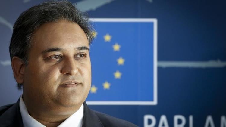 Claude Moraes Committee guide LIBE ensures respect of fundamental rights The