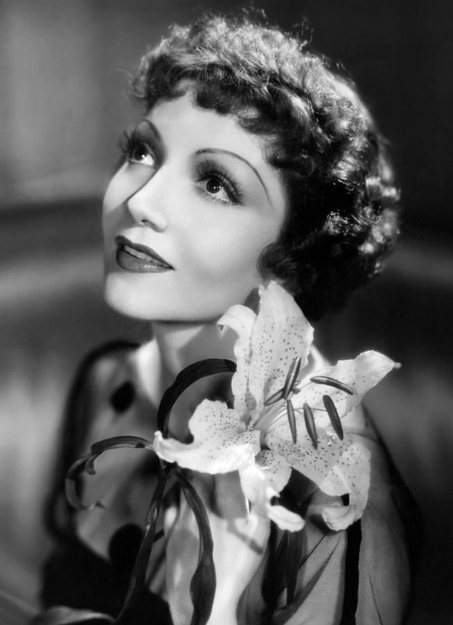 Claudette Colbert Claudette Colbert Paramount Pictures by Everett