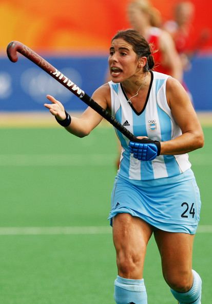 Claudia Burkart www1picturesgizimbiocomOlympicsDay4Hockey