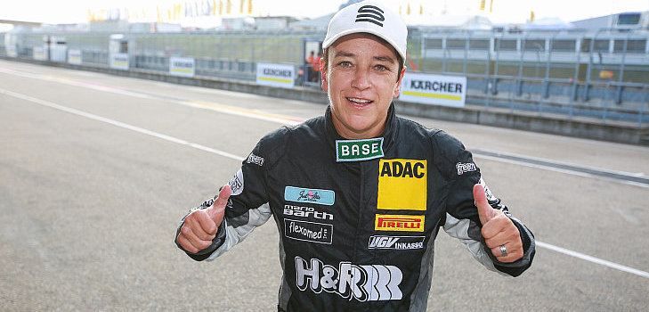 Claudia Hürtgen Hrtgen first female driver to secure pole News ADAC GT Masters