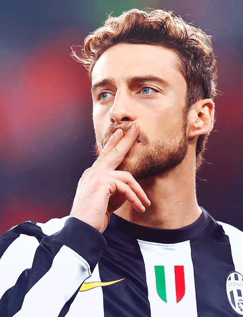 Claudio Marchisio Juventus and Italian football player Claudio Marchisio Imgur