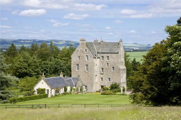 Cleish Castle 8 bedroom detached house for sale in Cleish Kinross Kinrossshire