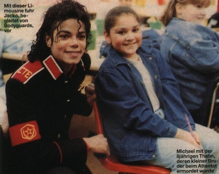 Cleveland Elementary School shooting (Stockton) MJJ777 Michael offers comfort and gifts to victims of Stockton