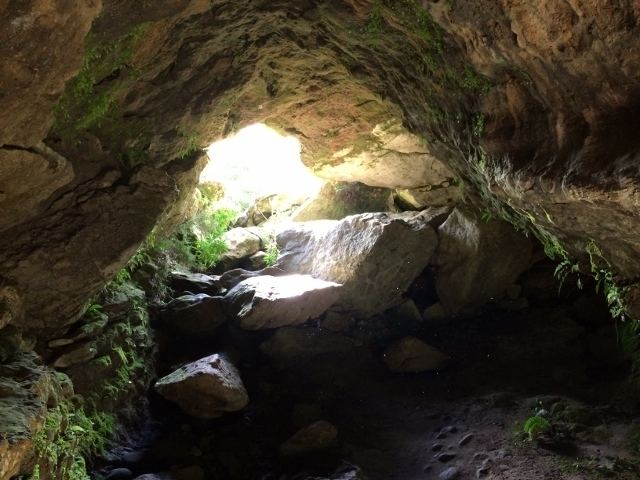 Clifden Limestone Caves wwwstokedforsaturdaycomstokedcontentuploads2