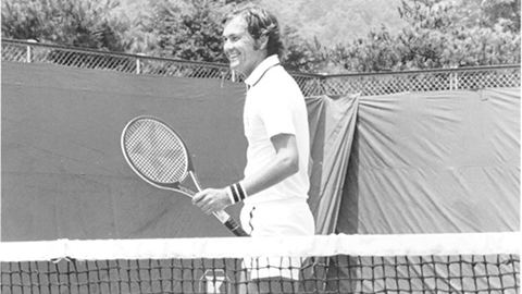 Cliff Drysdale Cliff Drysdale Among South African Recipients of the Davis Cup