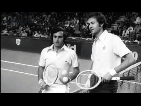 Cliff Drysdale 1976 Barcelona WCT Championship Tennis Eddie Dibbs winner vs Cliff