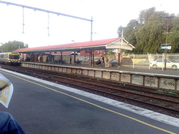 Clifton Hill railway station