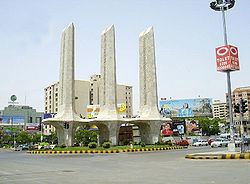 Clifton, Karachi httpsuploadwikimediaorgwikipediacommonsthu
