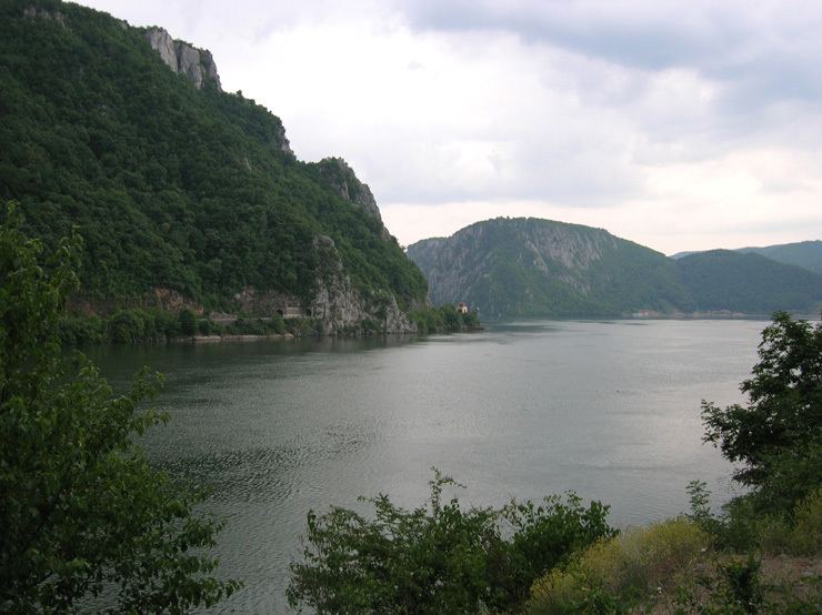 Clisura Dunării Clisura Dunarii Defileul Dunarii