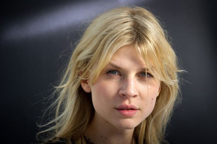 Clémence Poésy Clemence Poesy Wallpapers High Quality Download Free