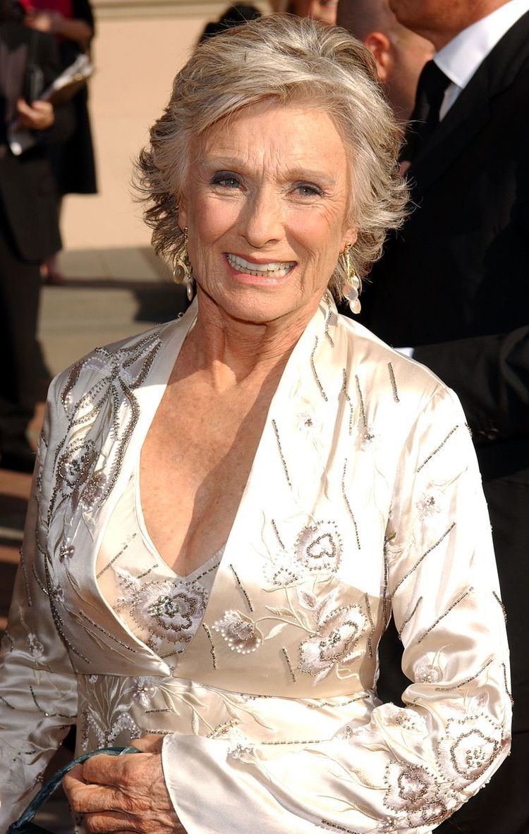 Cloris Leachman Hot Photo Gallery