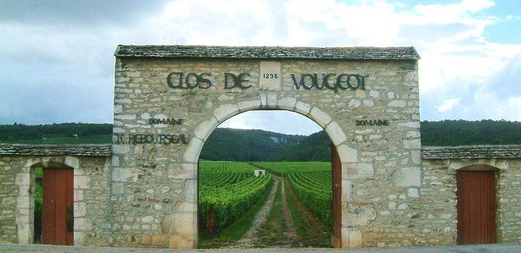Clos (vineyard)