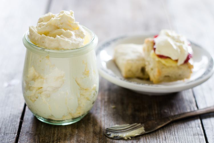 Clotted cream How to Make Mock Devonshire Clotted Cream The Pioneer Woman