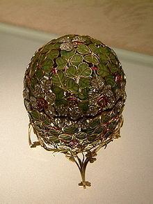 Clover Leaf (Fabergé egg) httpsuploadwikimediaorgwikipediacommonsthu