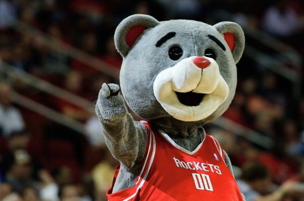 Clutch (mascot) Too Funny Houston Rockets Mascot Clutch Scares The Rockets VIDEO