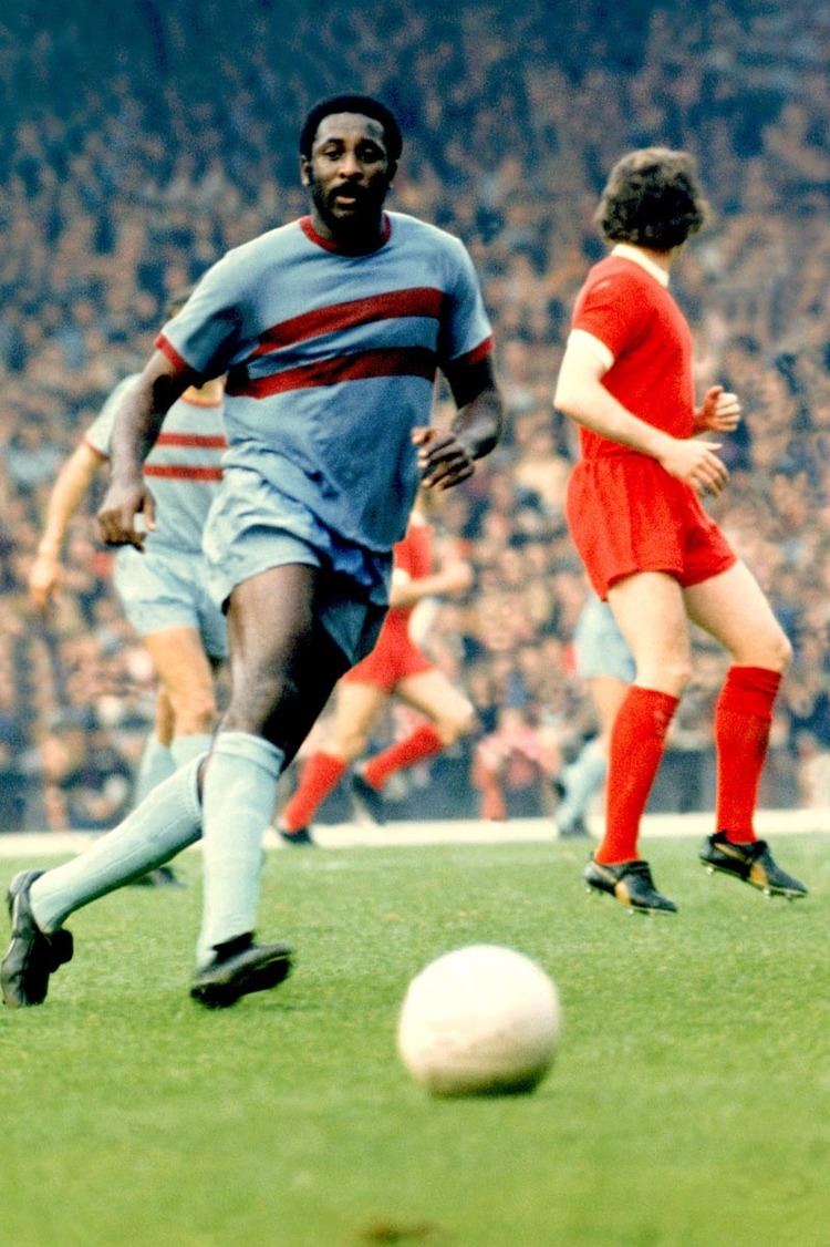 Clyde Best 10 Brilliant Photos Of West Ham Legend Clyde Best Who