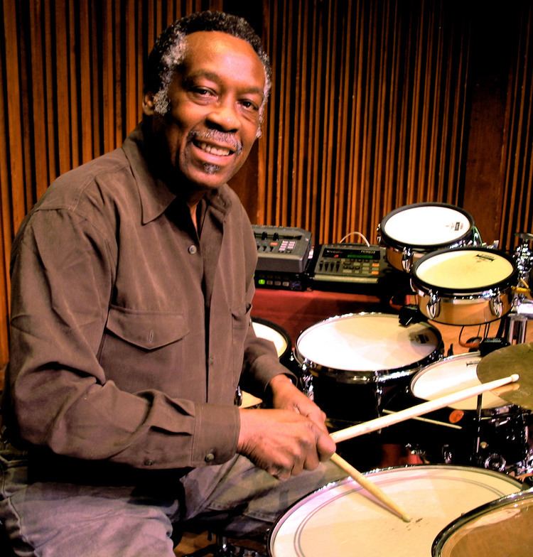 Clyde Stubblefield Clyde Funky Drummer Stubblefield Remembered Nostalgia King