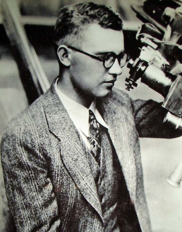 Clyde Tombaugh The Discovery of Pluto Pluto Safari