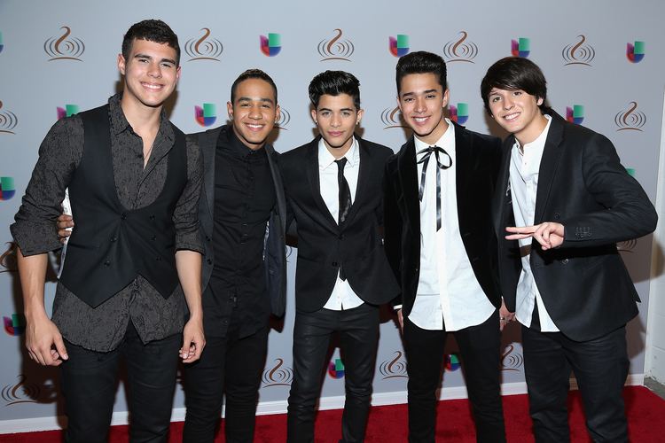 CNCO Richard Camacho From CNCO Welcomes His First Daughter J14