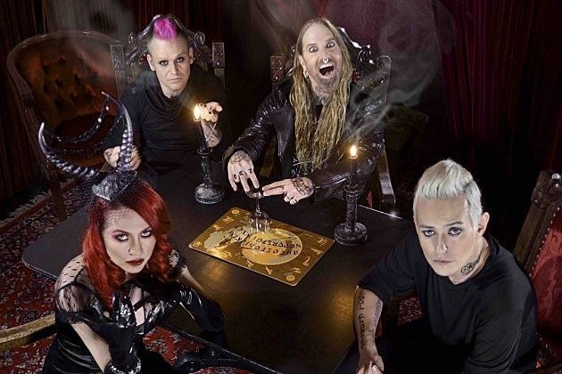 Coal Chamber Coal Chamber 39IOU Nothing39 Exclusive Song Premiere