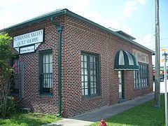 Coca-Cola Bottling Plant (Trenton, Florida) httpsuploadwikimediaorgwikipediacommonsthu