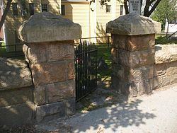Coddington Cemetery httpsuploadwikimediaorgwikipediaenthumbd