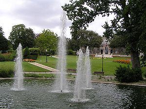 Cognac Public Garden httpsuploadwikimediaorgwikipediacommonsthu