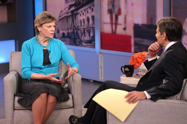 Cokie Roberts NPR Clarifies Cokie Roberts Role After AntiTrump Column The Two
