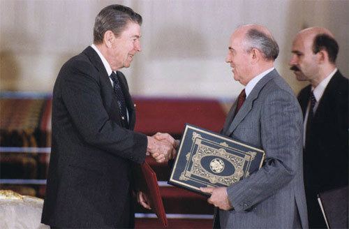Cold War (1985–91) globalpeaceprojectnetvedicpanditswpcontentupl