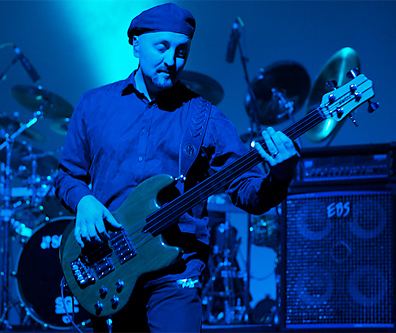 Colin Edwin MusicPlayerscom Features gt Bass gt Colin Edwin bassist