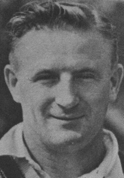 Colin McCool with the Australian cricket team in England in 1948