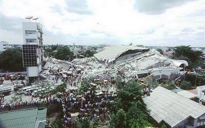 Collapse of the Royal Plaza Hotel imgimagesiacomfichiers1mroyalplazaaug1393ima